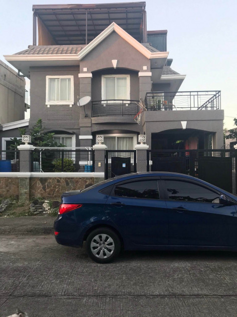 Rush House For Sale In Dasmariñas, Cavite