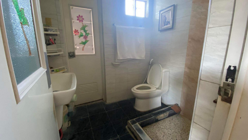 Rush House For Sale In Dasmariñas, Cavite