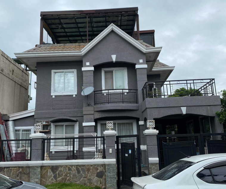 Rush House For Sale In Dasmariñas, Cavite