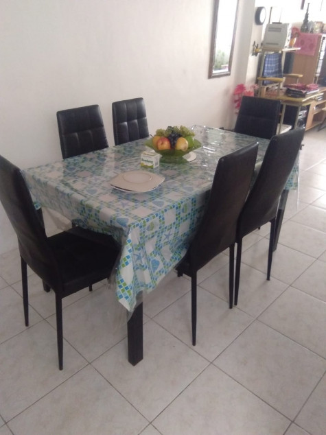3 Bedrooms, 2 Bathrooms, Floor 74 SQM, Lot 104 SQM In Cebu
