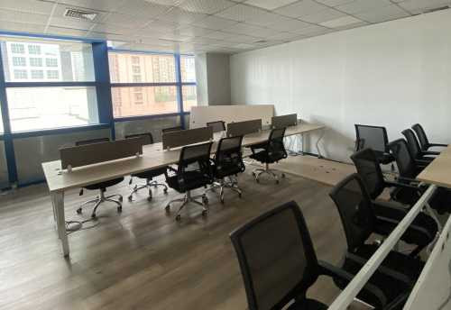 Fully Furnished Office Space For Lease In Makati City With Wide Area Of 3600 SQM