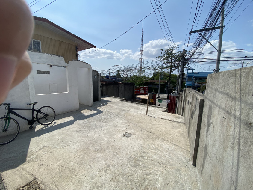 100 SQM Commercial Lot For Rent - Congressional Avenue Extension QC