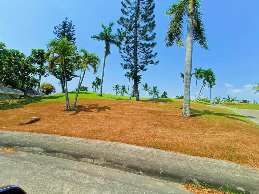 Lot For Sale: 599 SQM With Golf Course Share At Alta Vista Pardo Cebu City