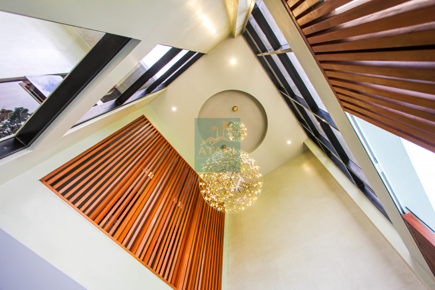Luxurious Modern Mansion With 14 Bedrooms And Pool In Maria Luisa  Cebu City