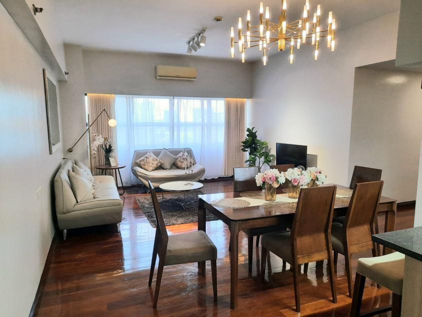 For Rent: Elegant 3 Bedroom At Avalon Condominium, Ayala