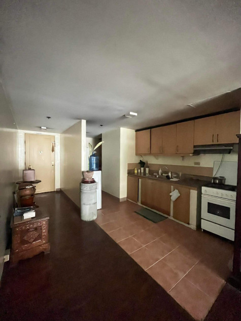 Pioneer Highlands Condo Unit For Sale In Mandaluyong