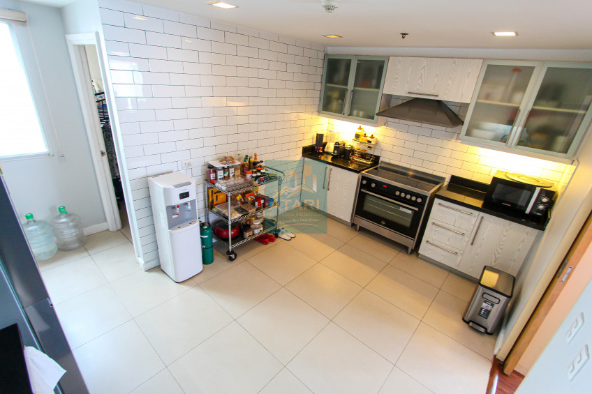 Luxury Living Defined: 3 Bedrooms With Expansive Balcony For Sale In 1016 Residences Cebu City