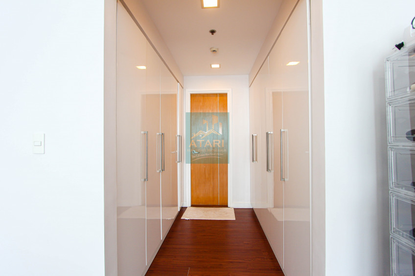 Luxury Living Defined: 3 Bedrooms With Expansive Balcony For Sale In 1016 Residences Cebu City