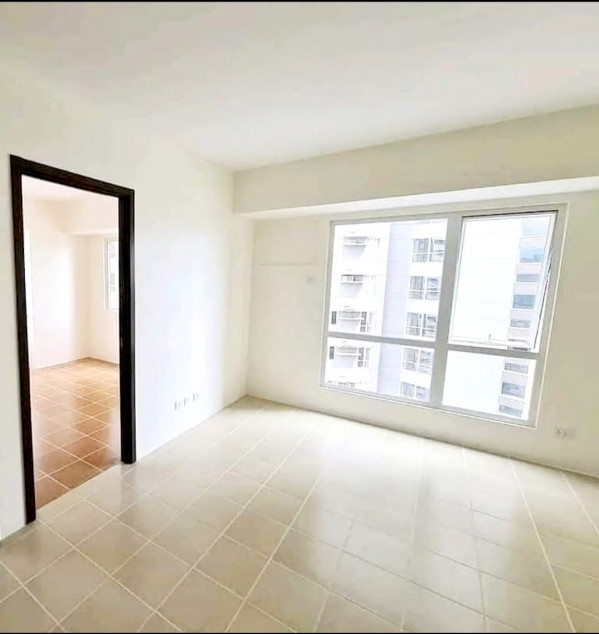 RFO Rent To Own 2 Bedroom - 25K Monthly Condo in Boni Mandaluyong BGC