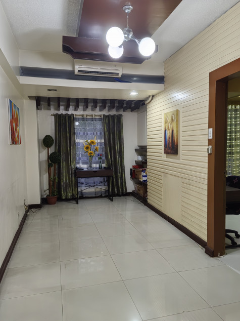 Condo Unit For Sale In Forbeswood Heights, BGC