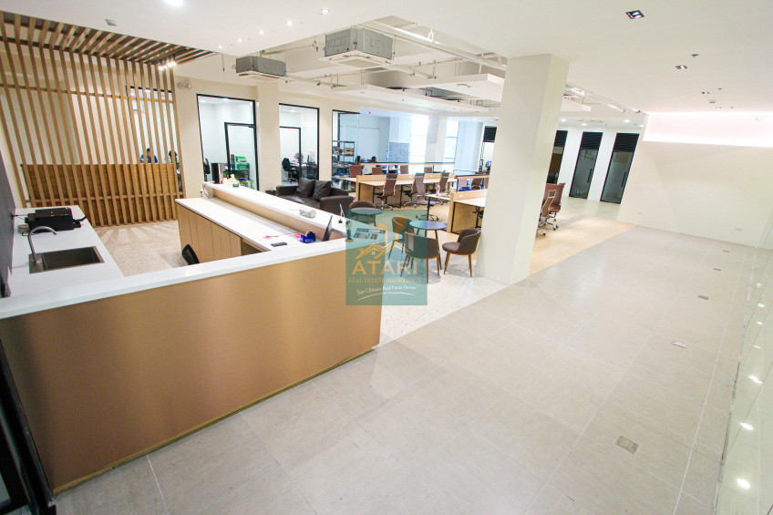 Prime Office Space: Unleash Your Business Potential In This Fully Fitted Haven For Rent