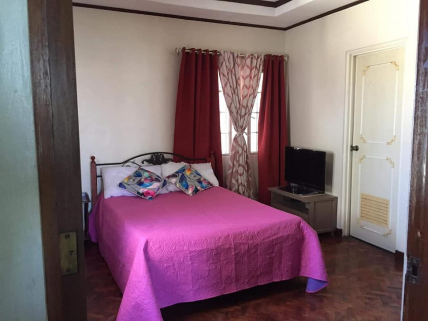 2-Storey House For Sale In Las Piñas City