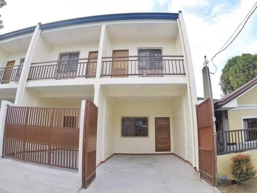 2-Storey Apartment With Parking In Angono, Rizal