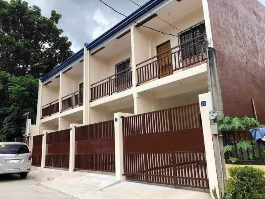 2-Storey Apartment With Parking In Angono, Rizal