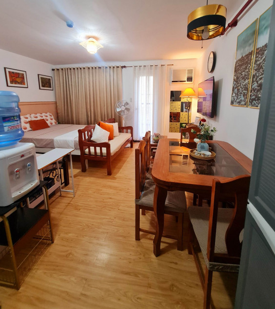 Arezzo Place Pasig: Studio Type Fully Furnished Condominium