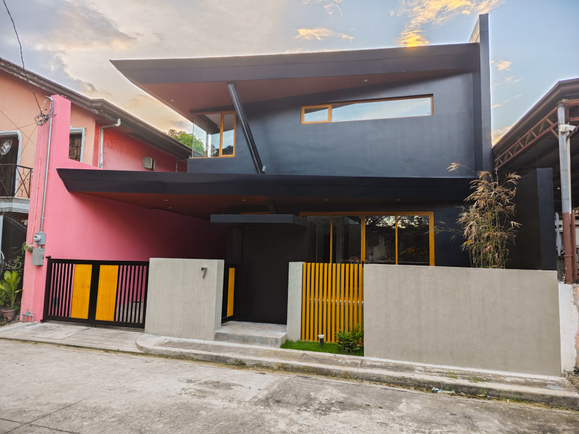 Casa Una - Modern Tropical House In Vista Valley Marikina