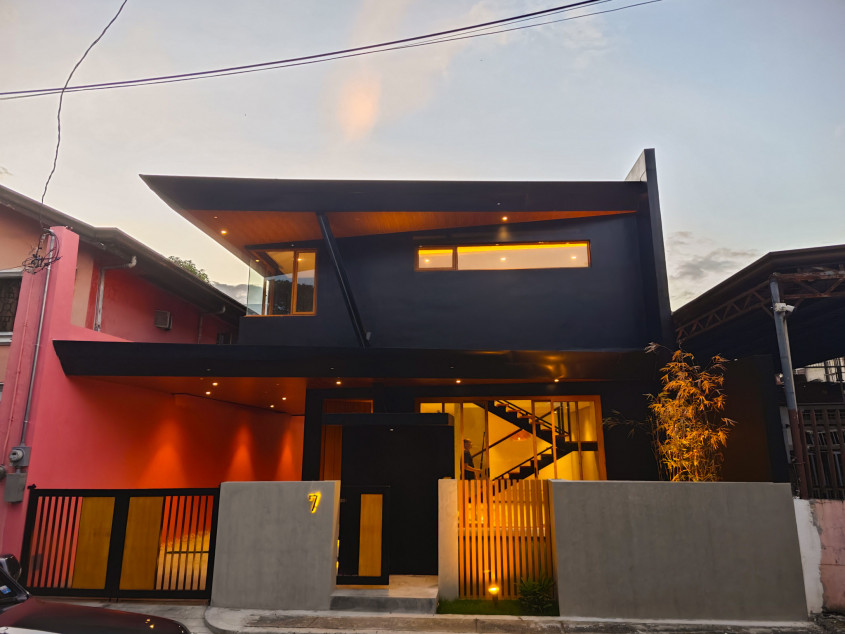 Casa Una - Modern Tropical House In Vista Valley Marikina