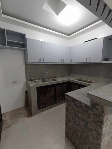 House And Lot For Sale In North Caloocan