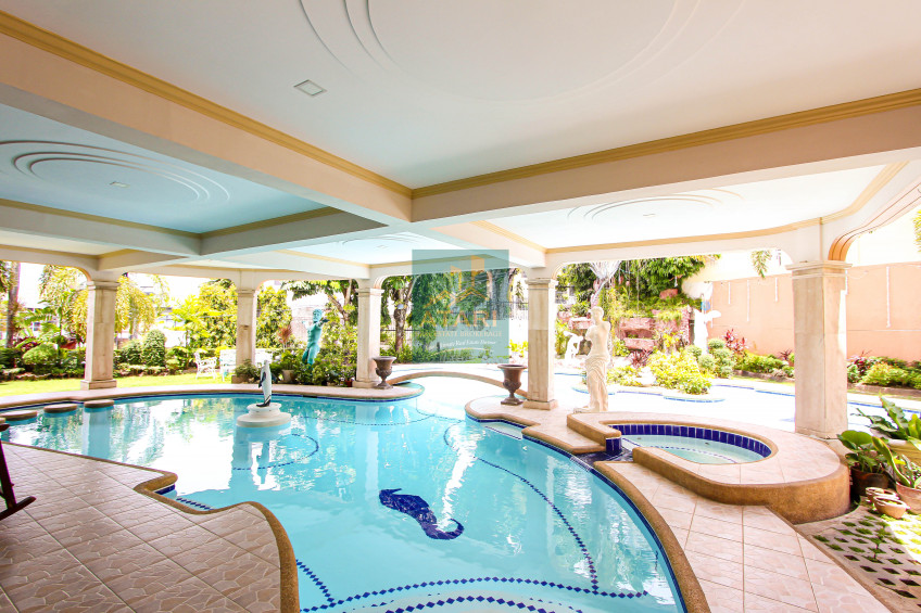 Exquisite 6-Bedroom Haven With Pool At Royale Cebu Estate For Sale