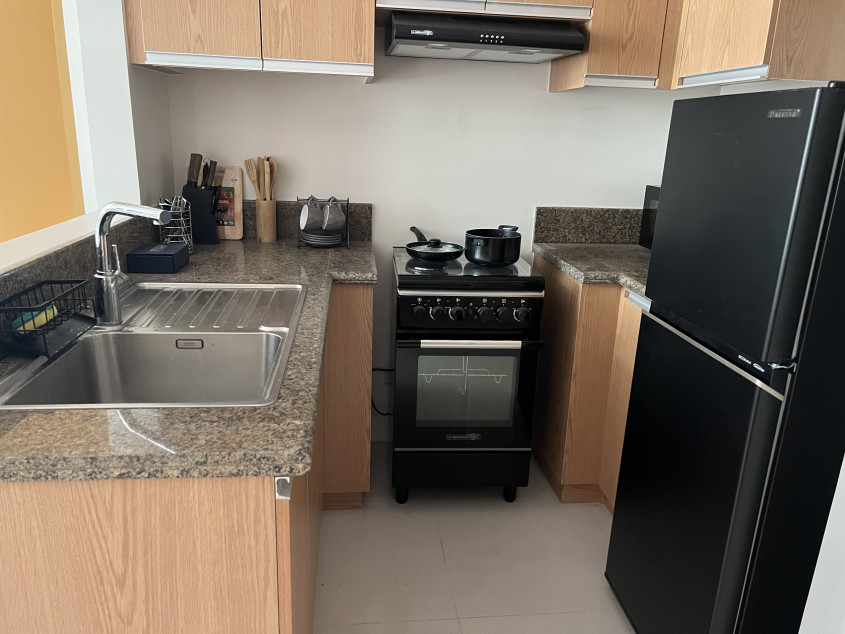 Fort Bonifacio BGC 2 BR For Rent