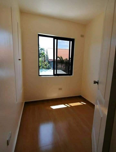 Brand New House And Lot For Sale Gatchalian Village Near NAIA Airport Parañaque