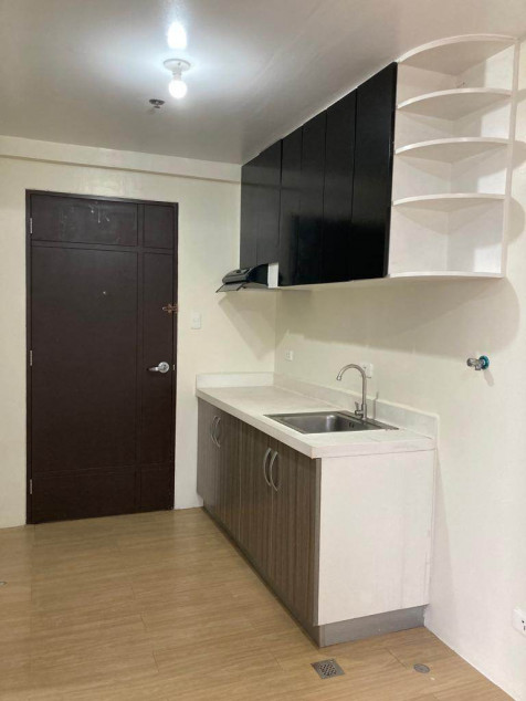 Bare 1 Bedroom Unit Near SM North And Trinoma Quezon City