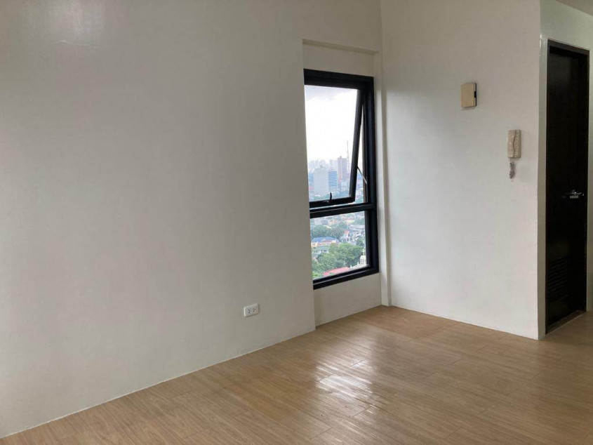 Bare 1 Bedroom Unit Near SM North And Trinoma Quezon City