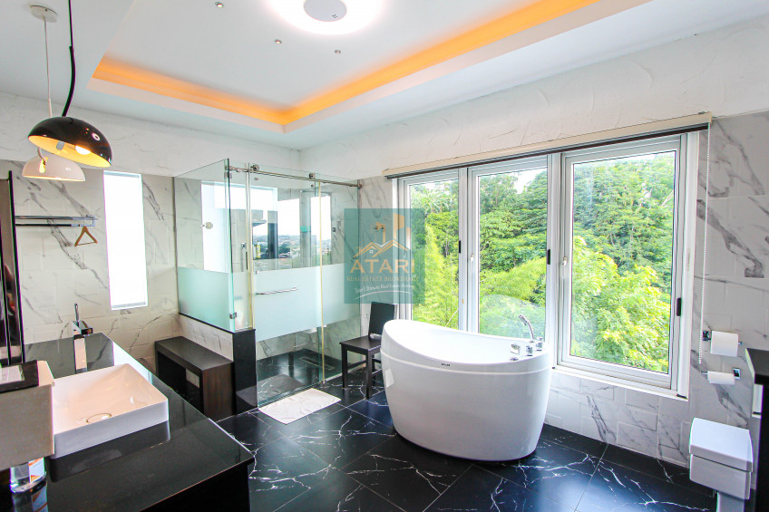 Exquisite 5-Bedroom House with Elevator in Maria Luisa, Phase 2  For Sale In Cebu City