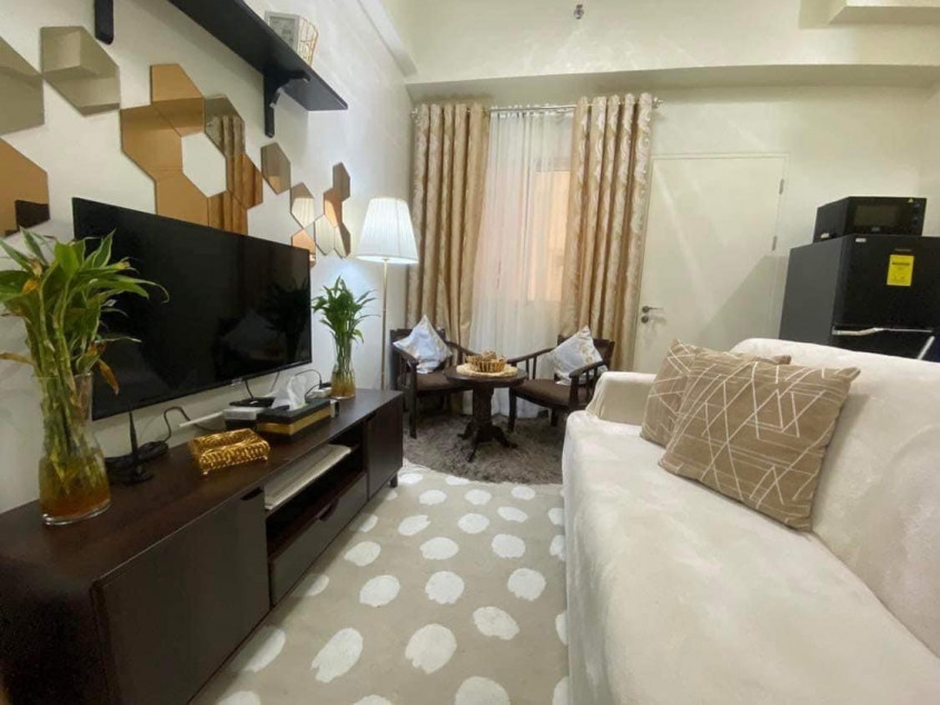 Penthouse In Brixton Place Pasig Weston Tower