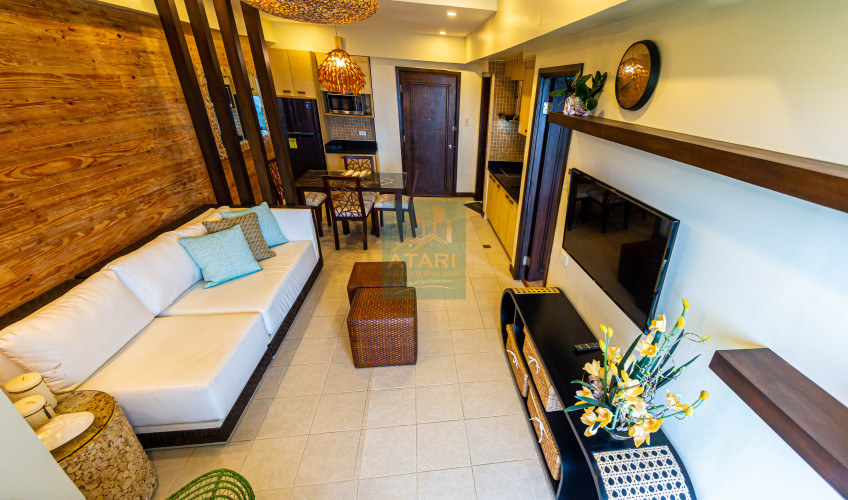 Luxurious 1-Bedroom Condo With Balcony At Movenpick Cebu