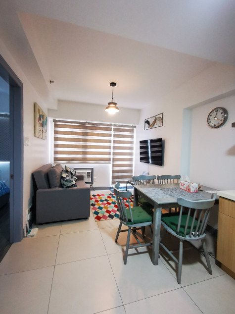 Beautiful 1BR With Balcony And Parking For Sale In Quezon City