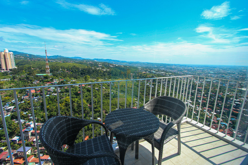 Spectacular 3-Bedroom Condo In Marco Polo Tower 2 Cebu