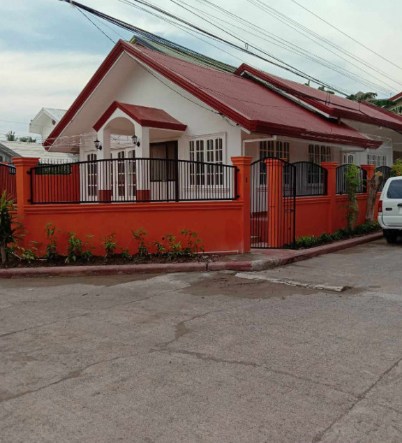 House And Lot For Sale At Minglanilla, Cebu