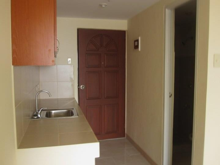 1-Bedroom Condo For Rent - Cityland Makati Executive Tower 3