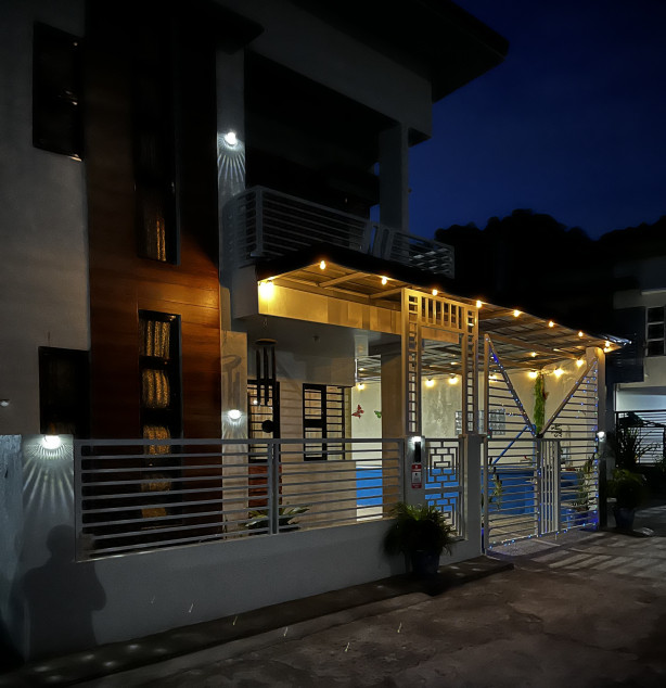 Pool Home Two-Storey House On Corner Lot In San Fernando, Pampanga