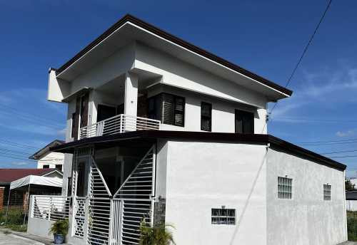 Pool Home Two-Storey House On Corner Lot In San Fernando, Pampanga