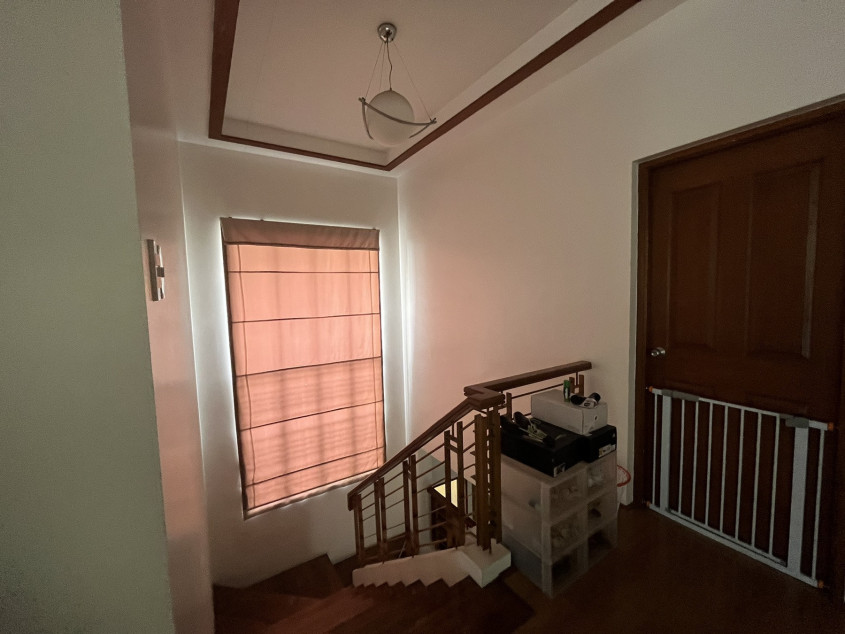 House And Lot For Sale (Pre-owned) Near Batasan Pambansa, Commonwealth Quezon City
