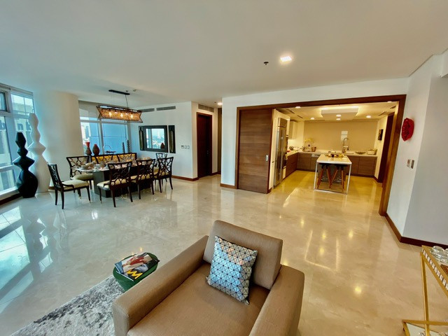 3BR With Balcony & Parking For Lease Or For Sale At Two Roxas Triangle Makati