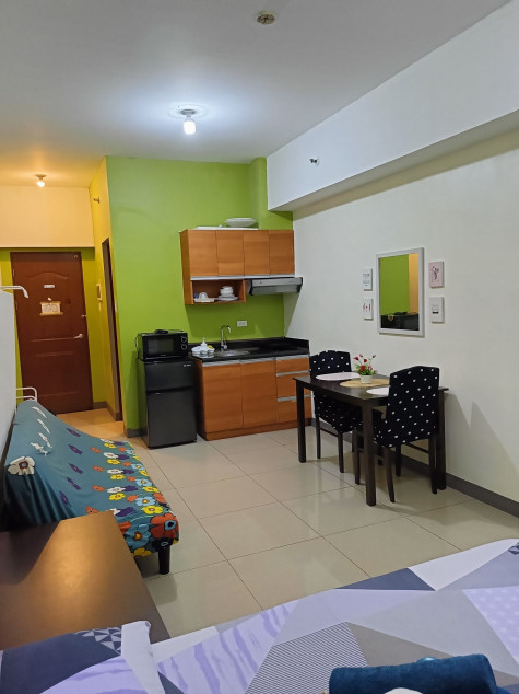 26 SQM Studio Unit For Sale In Makati