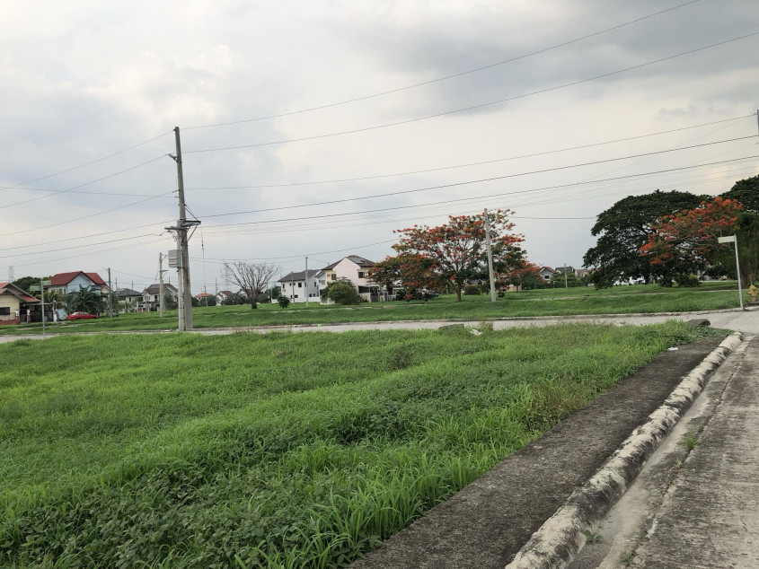 3 Plots Along Main Road For Sale In Pulilan, Bulacan