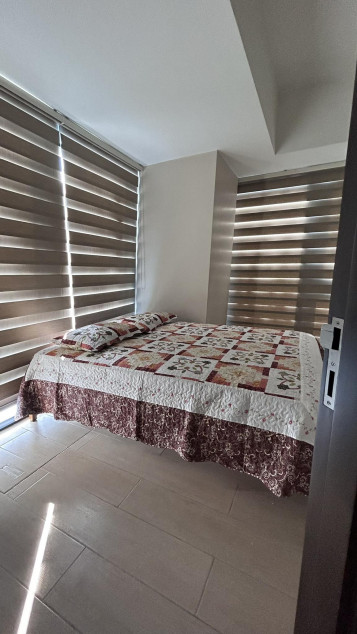 Clean Title RFO 2BR With Balcony & Parking For Sale At Three Central Salcedo Village Makati
