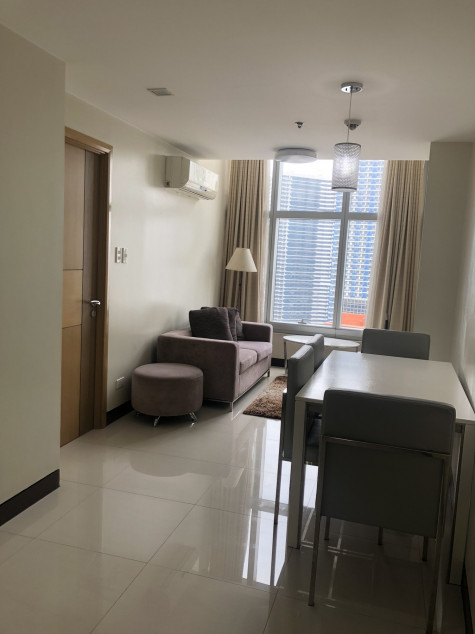 1 Bedroom Condo, One Central