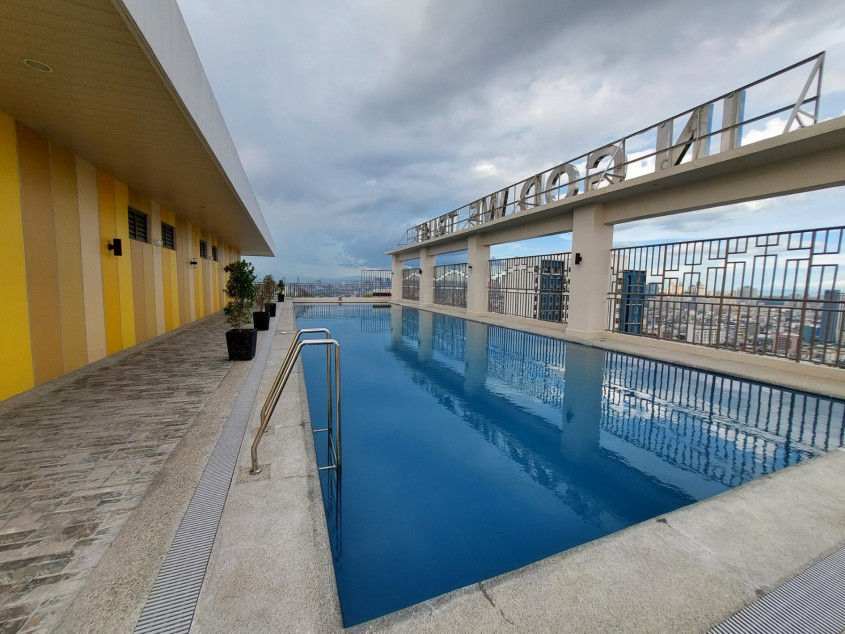 Pre-selling Condo Unit In The Heart Of Manila - The One Hidalgo