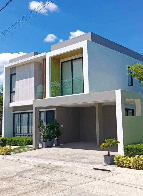 Paris Model House In Tanza, Cavite