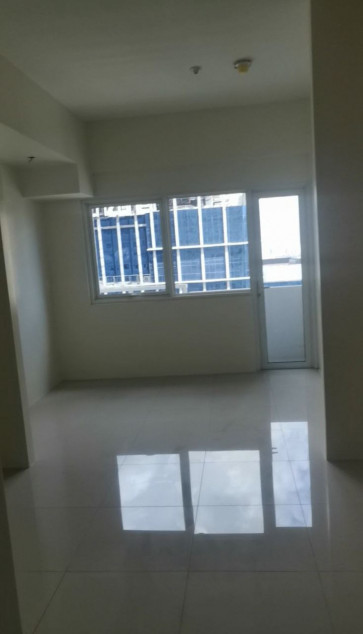 100 West Makati 1 Bedroom New House For Sale