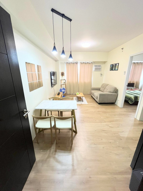 Aesthetic Minimalist Condo Available Immediately (Direct Owner - No Agent Fee)