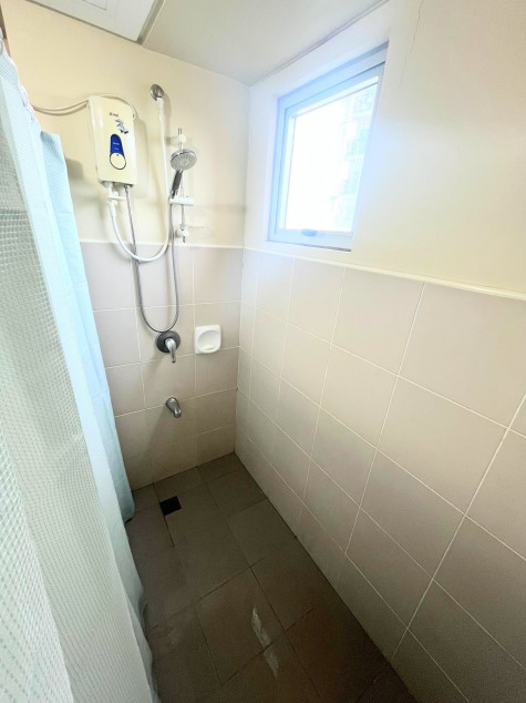 Aesthetic Minimalist Condo Available Immediately (Direct Owner - No Agent Fee)