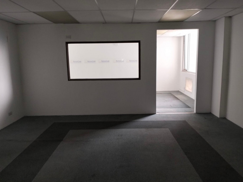 Commercial Space in Burgundy Corporate Tower Makati