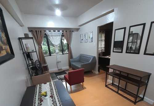 Fully Furnished 1 Bedroom Condo - Lower Floor With View Of Tennis Court In Taguig