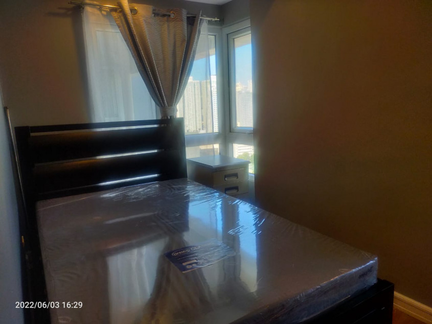 2 Bedroom Fully Furnished Condo Unit At Victoria De Makati